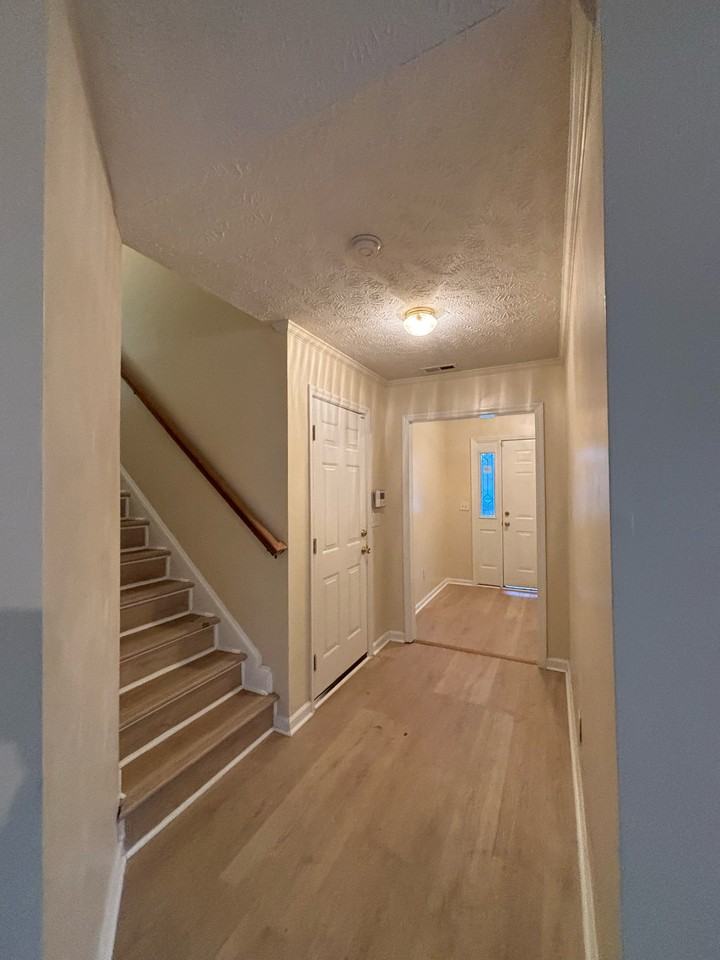 1135 Derbyshire Rd #1 - Photo 5 of 30