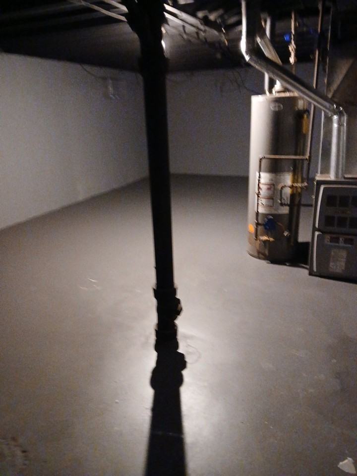 1017 Irving Ave #1 - Photo 7 of 8