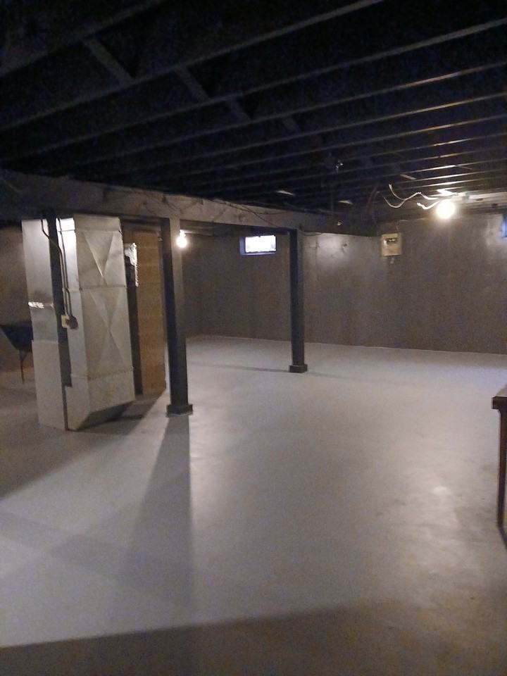 1025 Irving Ave #2 - Photo 7 of 7