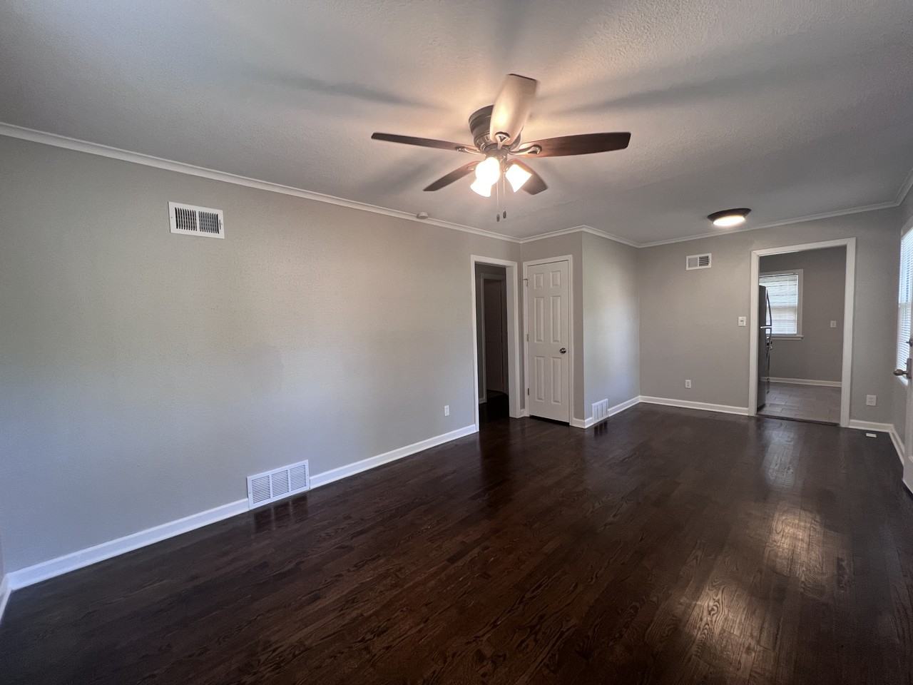 7523 Jarboe St #1 - Photo 3 of 11