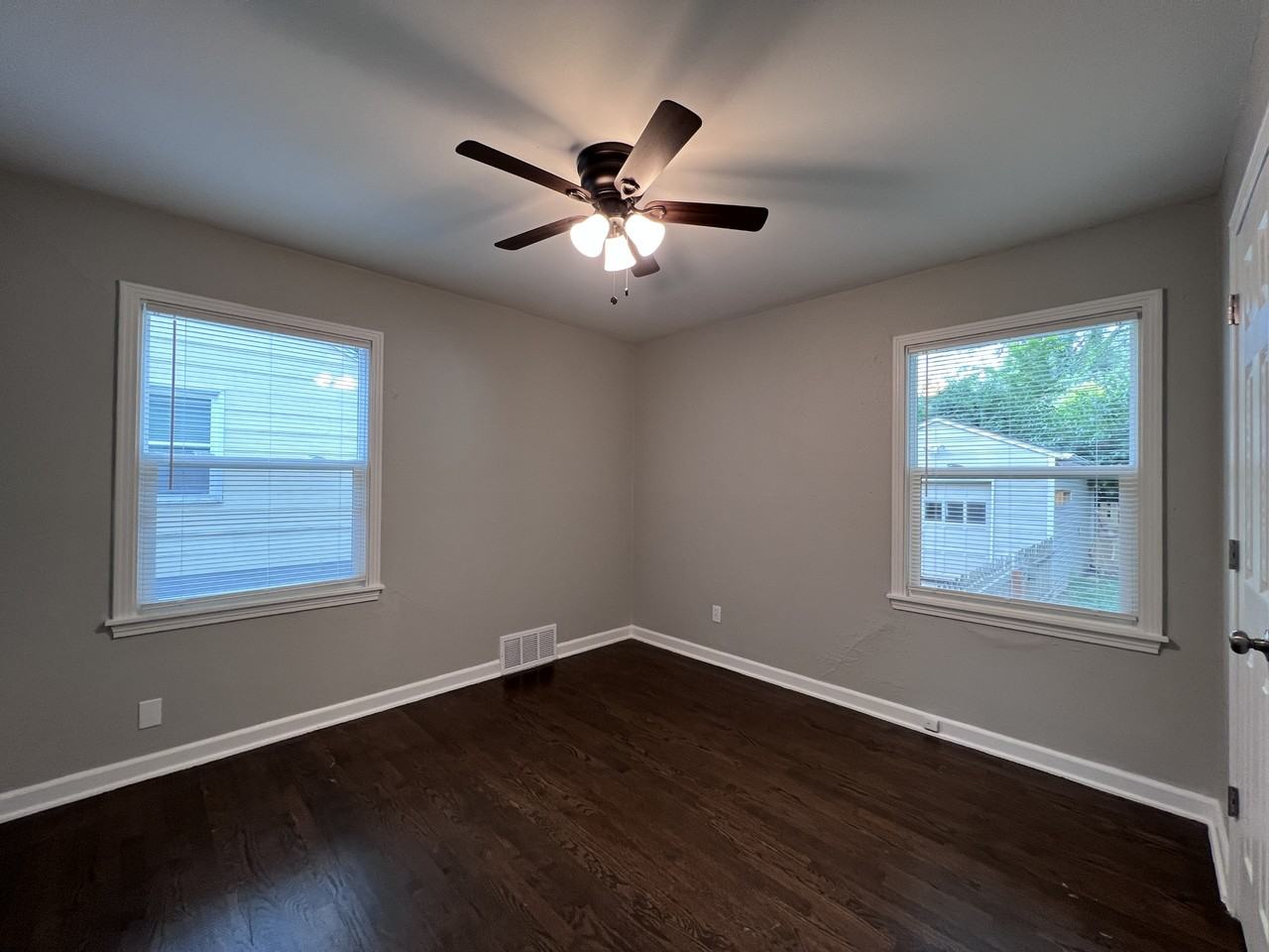 7523 Jarboe St #1 - Photo 6 of 11