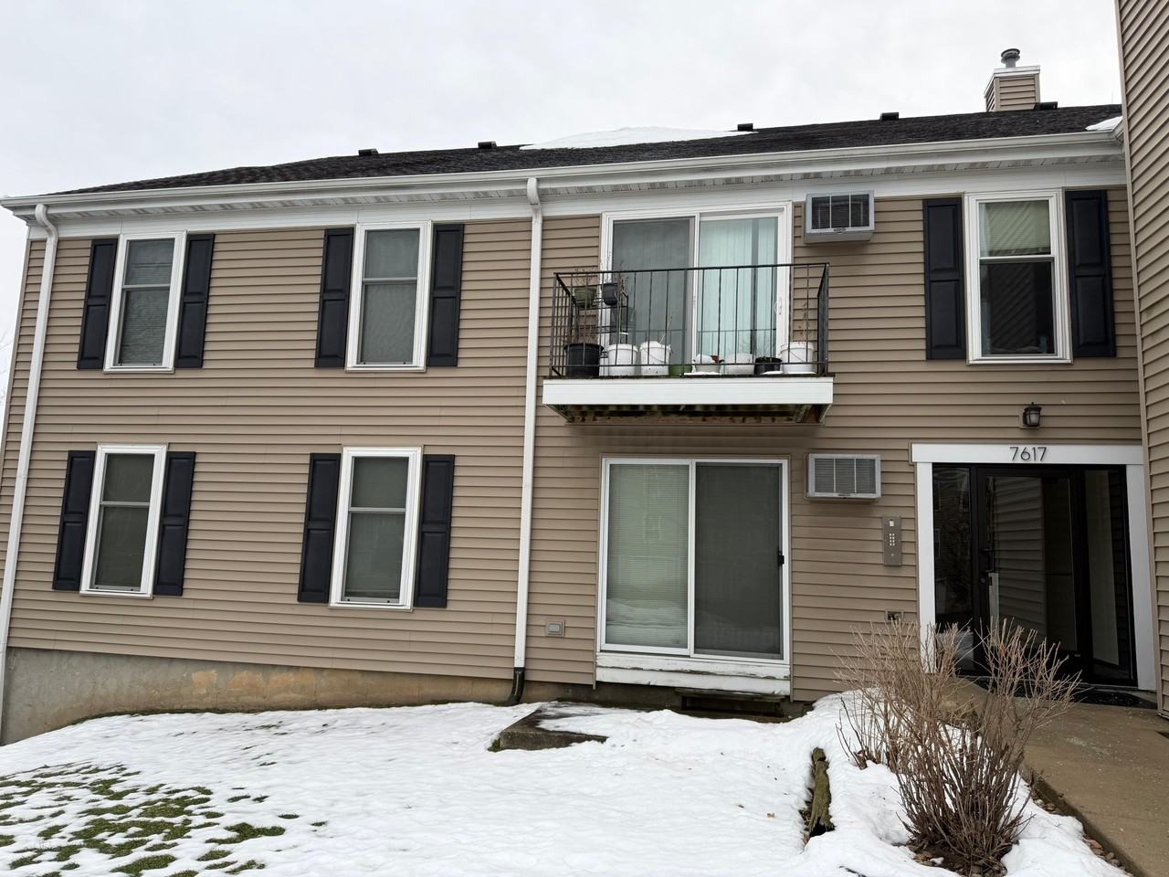 7617 Carrington Drive #H - Photo 5 of 9