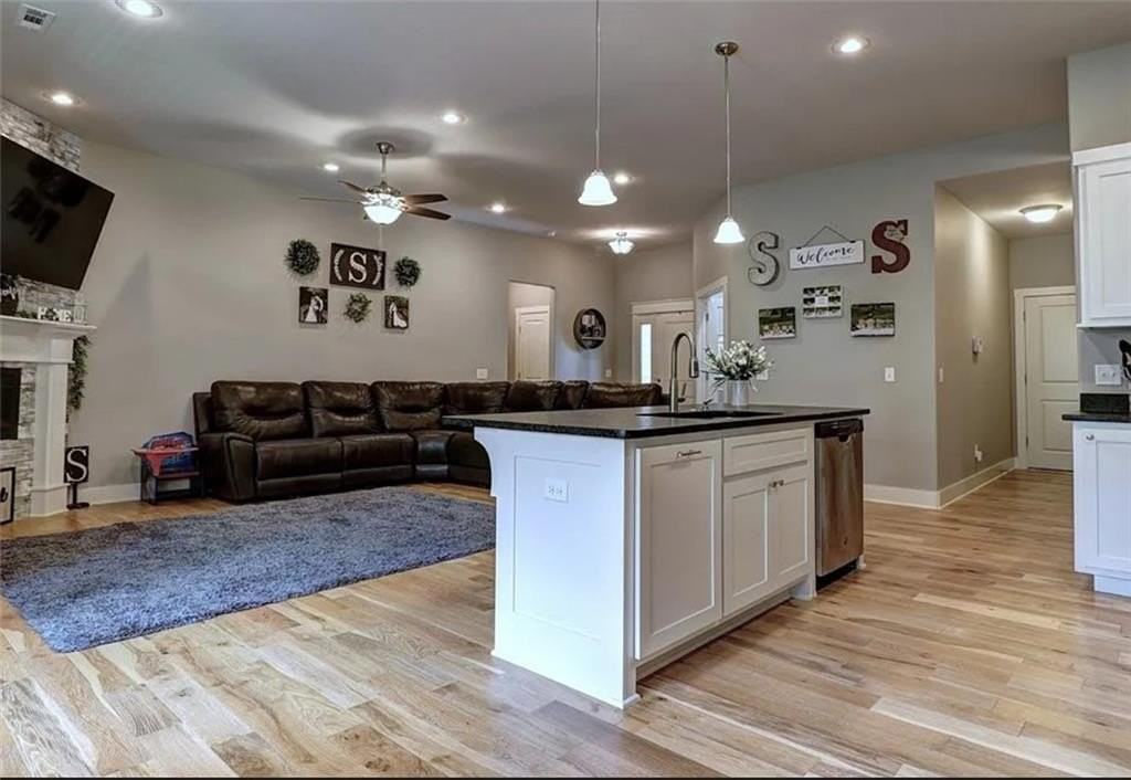 13 Kiswick Dr - Photo 3 of 18