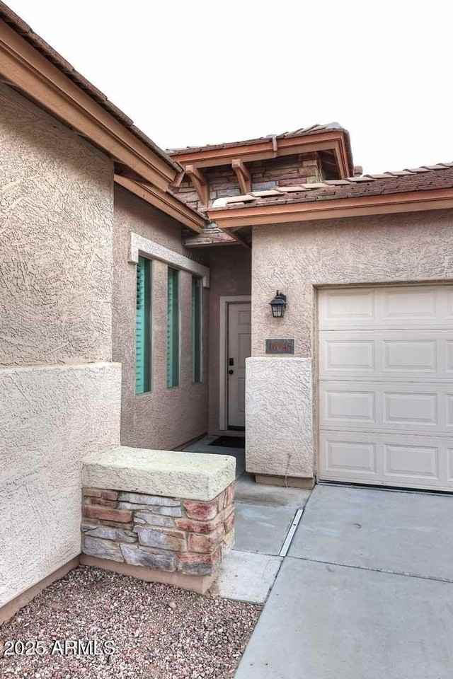 16945 W Manchester Dr - Photo 7 of 39