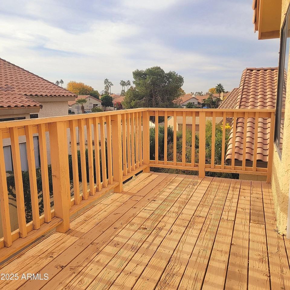 11001 W Crimson Ln - Photo 4 of 17