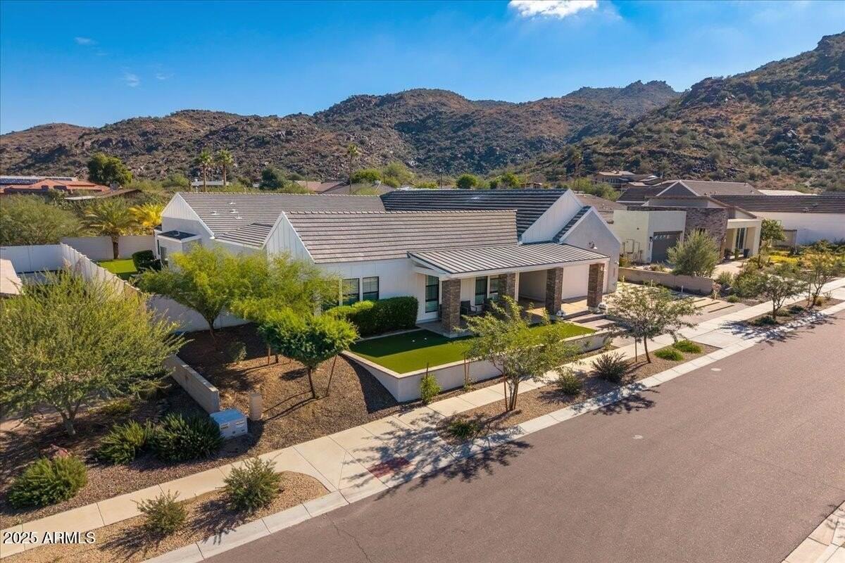 9407 S 13th Way - Photo 7 of 31