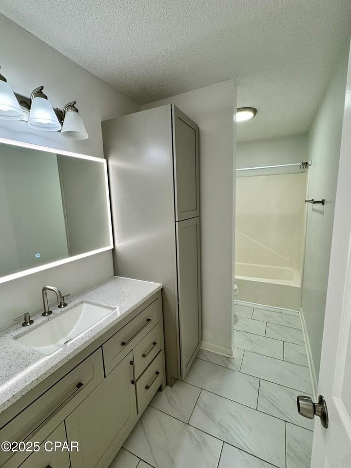 5417 Sunset Ave - Photo 5 of 13