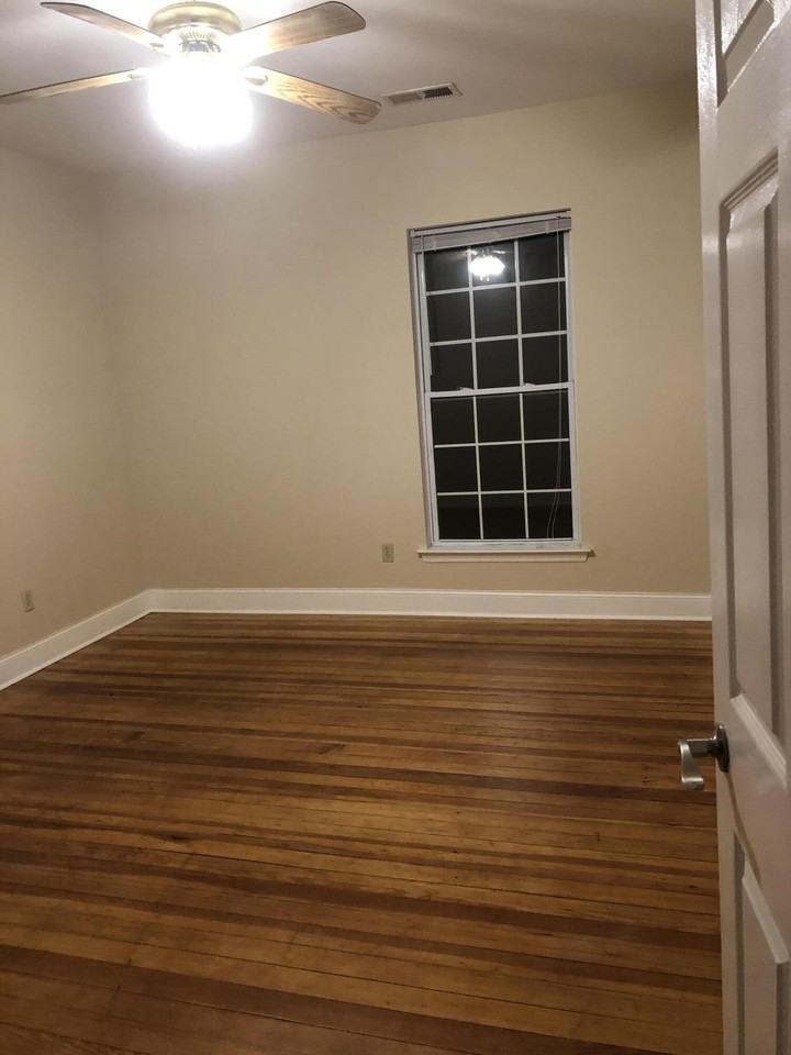 1803 Chamberlain Ave - Photo 6 of 15