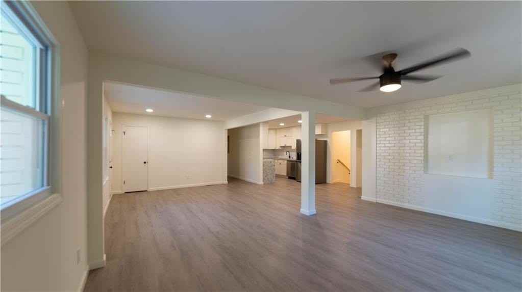 145 Long Dr Sw - Photo 7 of 39