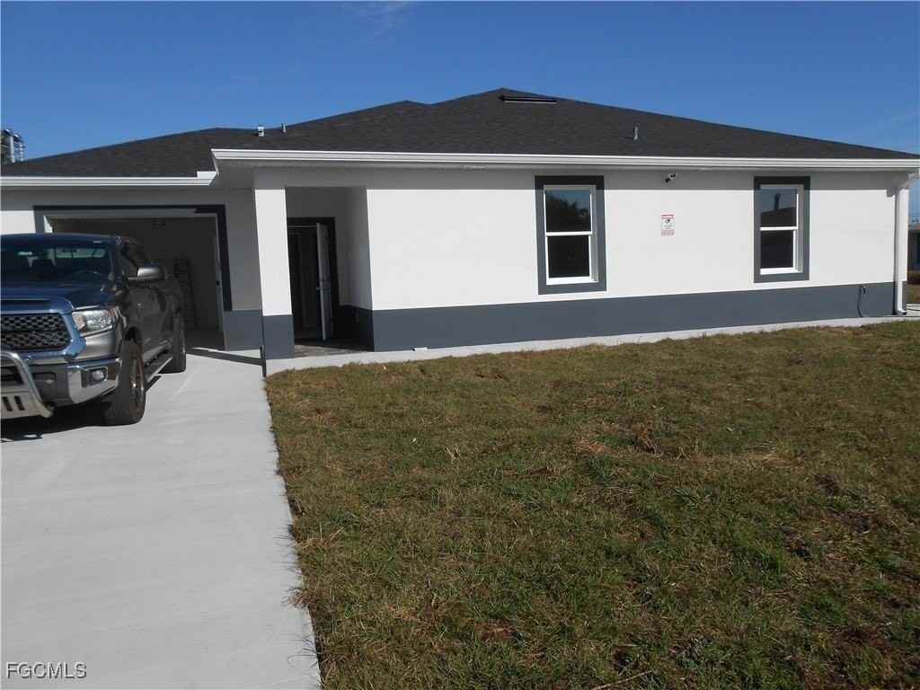 937 Graystone Ave - Photo 2 of 32