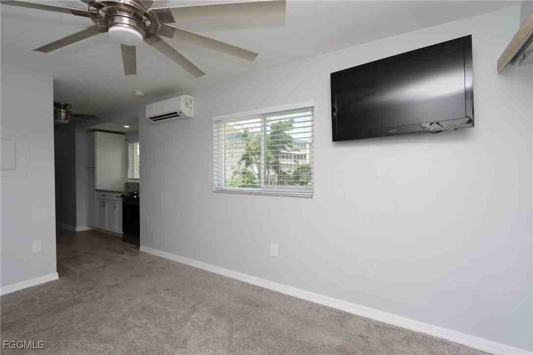 8109 Country Rd Unit 201 #201 - Photo 6 of 18