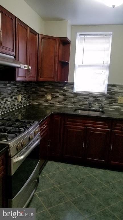 2547 S Mildred St - Photo 5 of 15