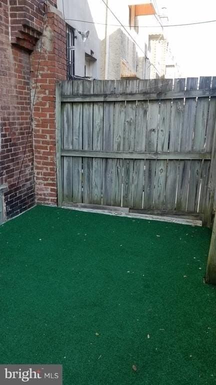 2547 S Mildred St - Photo 7 of 15