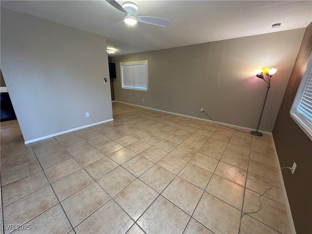 3009 Crawford St - Photo 4 of 16