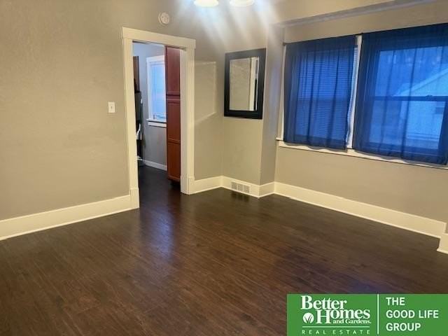 512 Martha St - Photo 4 of 9