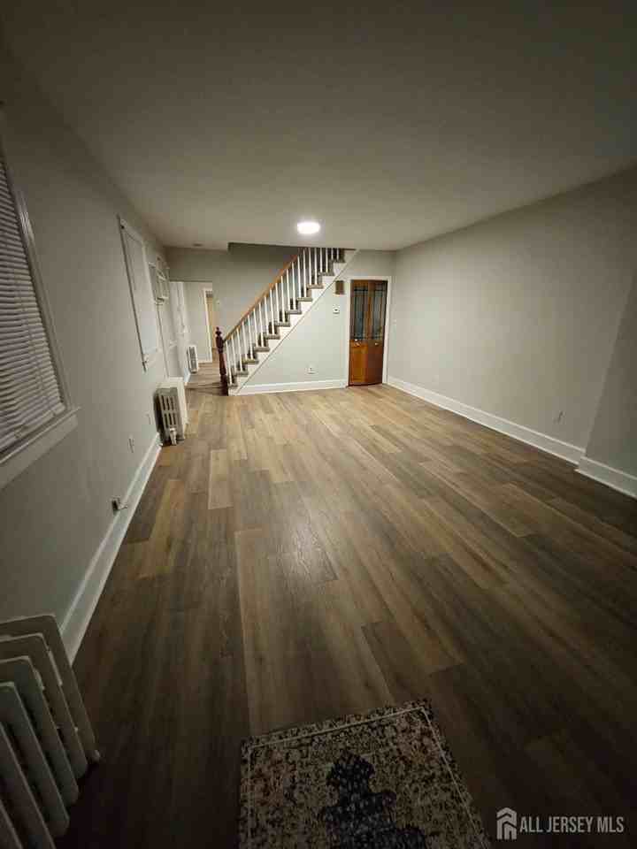 74 Coley St - Photo 3 of 23