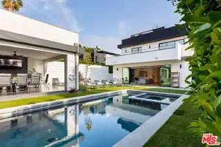 6201 Lindenhurst Ave - Photo 4 of 6