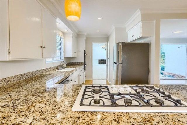 3917 W 231st St - Photo 4 of 8