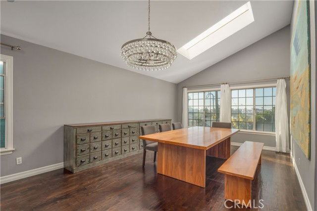 2201 Agnes Rd - Photo 3 of 8