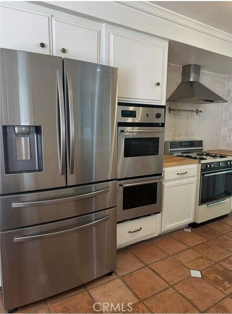 17041 Escalon Dr - Photo 5 of 8