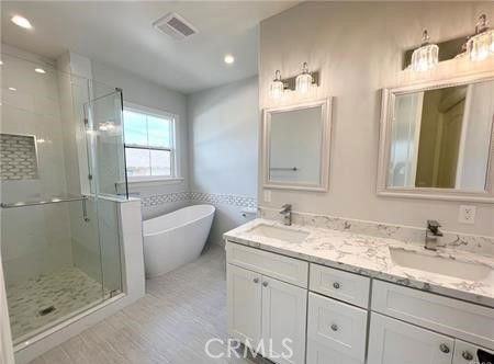 328 E Live Oak St #6 - Photo 3 of 8