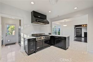 featured image of 1637 Don Carlos Ave