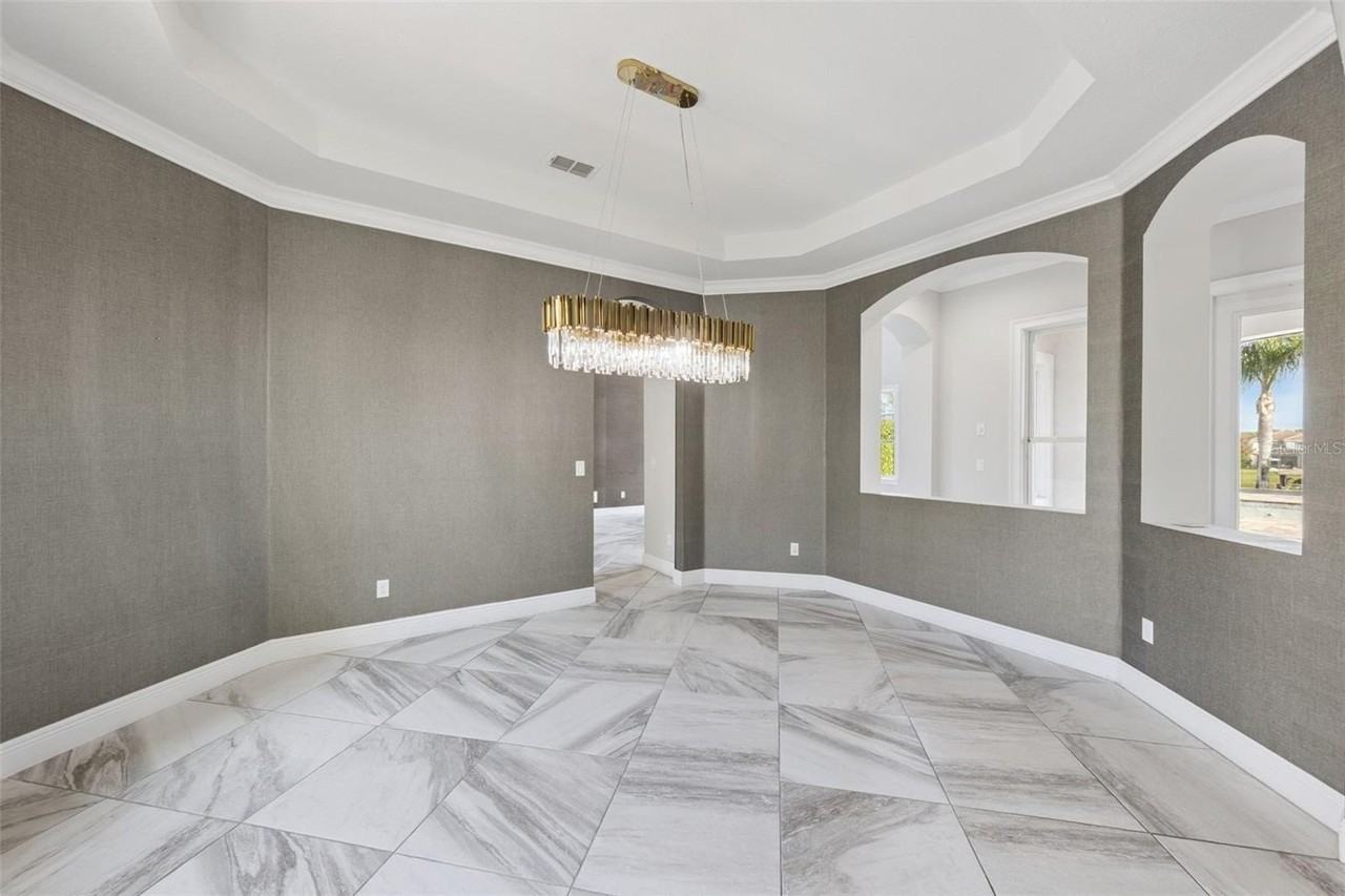 7567 Green Mountain Way - Photo 7 of 50