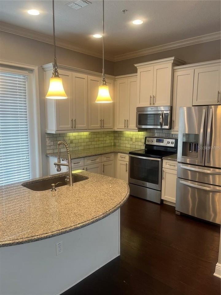 12943 Cats Claw Ln - Photo 3 of 21