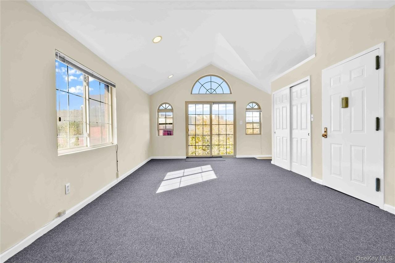 8820 70th Rd - Photo 4 of 30