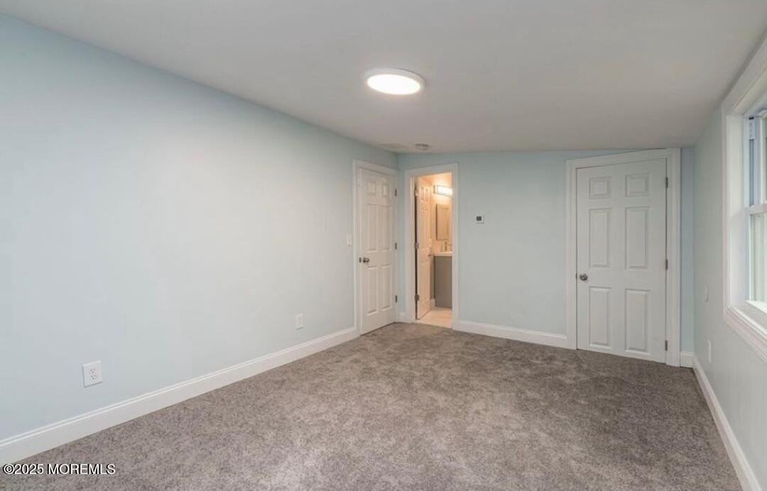 27 Maida Ln - Photo 7 of 12