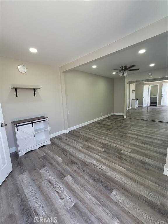 8743 Dorian St - Photo 3 of 8