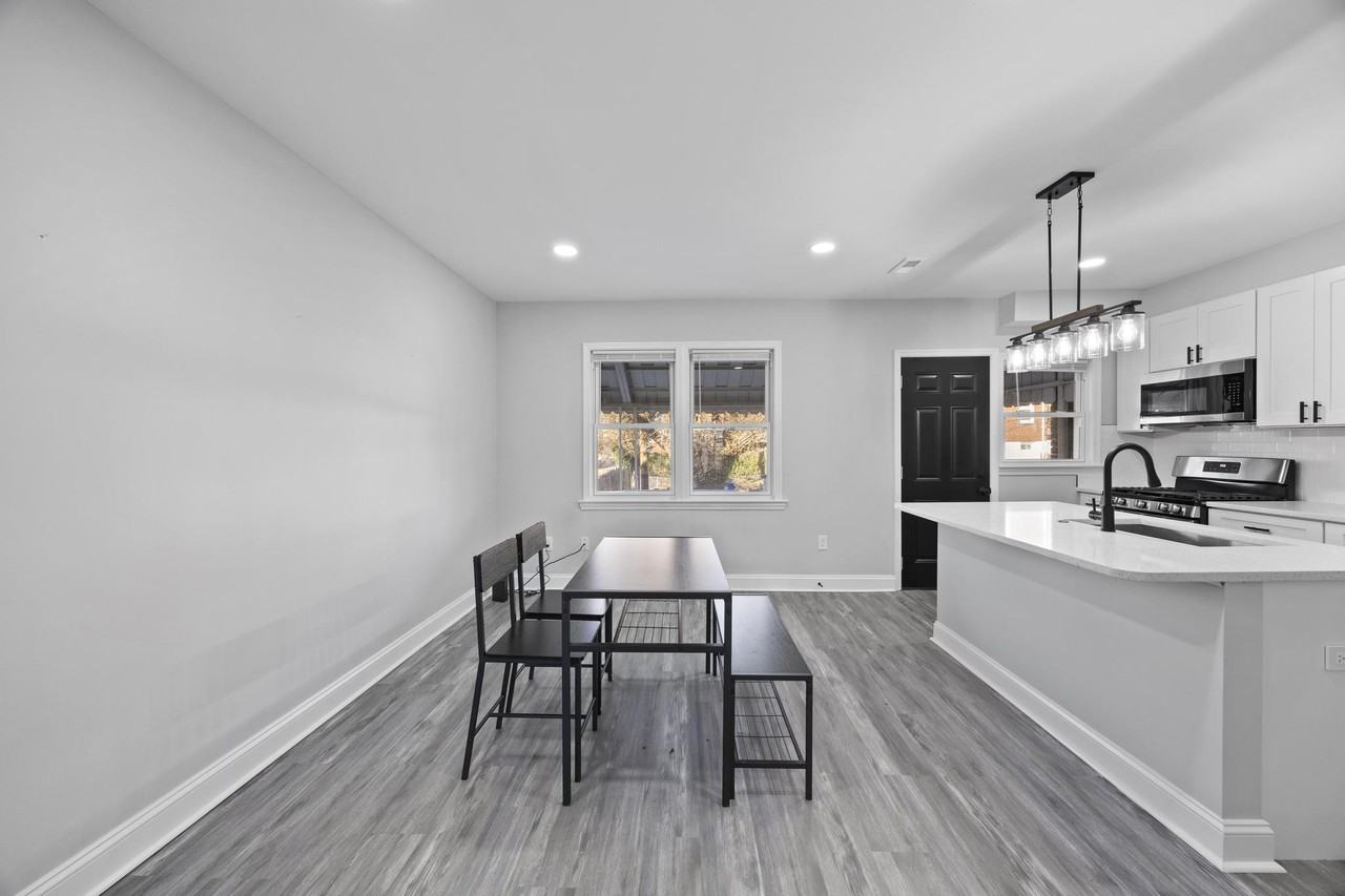 Leith Walk - Photo 4 of 15