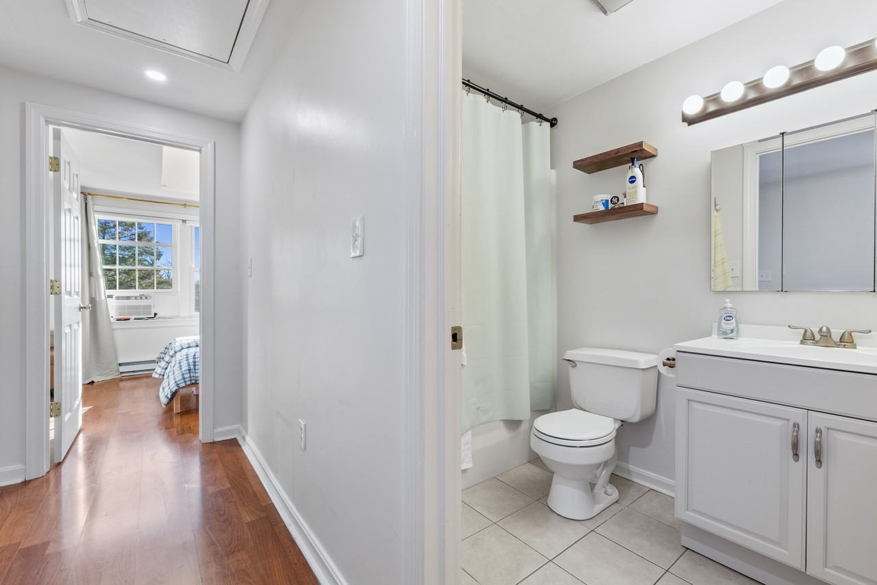 133 Main Street - 7Apt 7 #7 - Photo 5 of 10