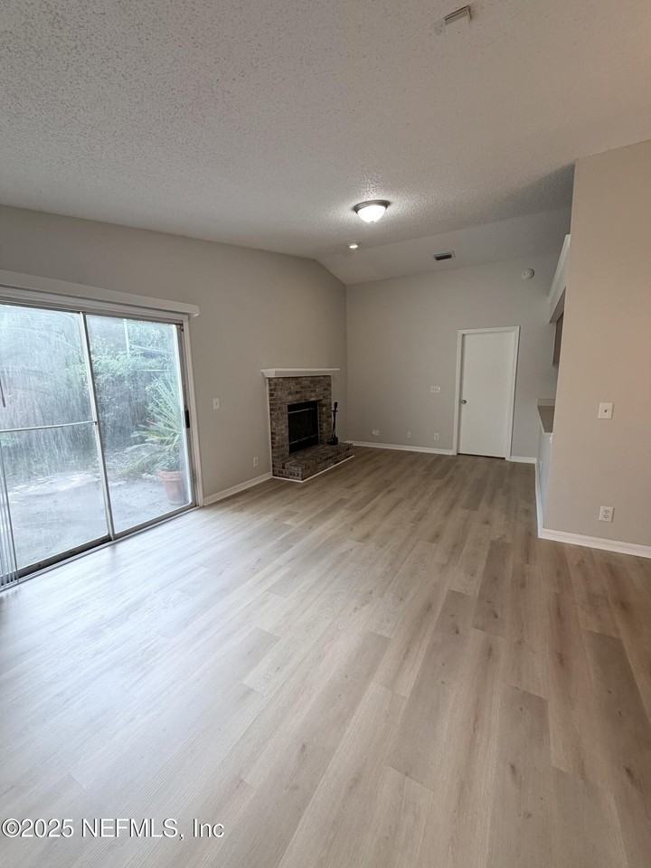 5826 Liska Dr - Photo 3 of 12