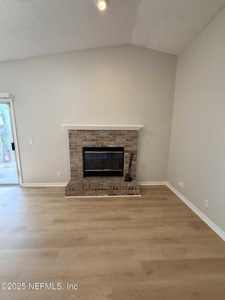 5826 Liska Dr - Photo 7 of 12