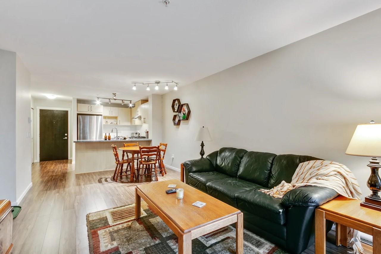 3156 Dayanee Springs Boulevard #D160 - Photo 4 of 17