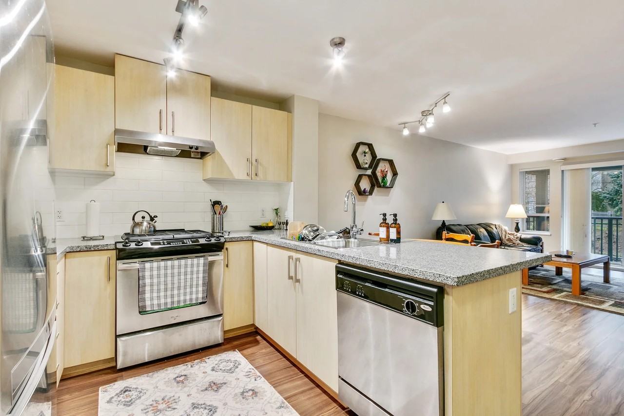 3156 Dayanee Springs Boulevard #D160 - Photo 6 of 17