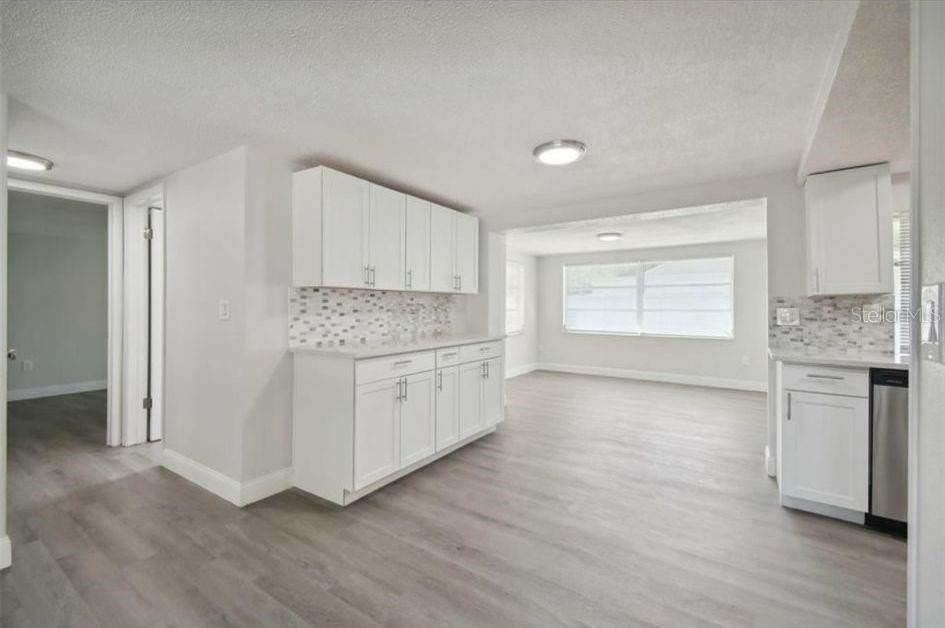 3442 Norland Ct - Photo 4 of 15