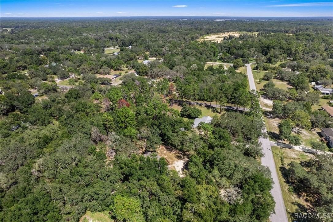 1691 E Sheridan Ln - Photo 6 of 40