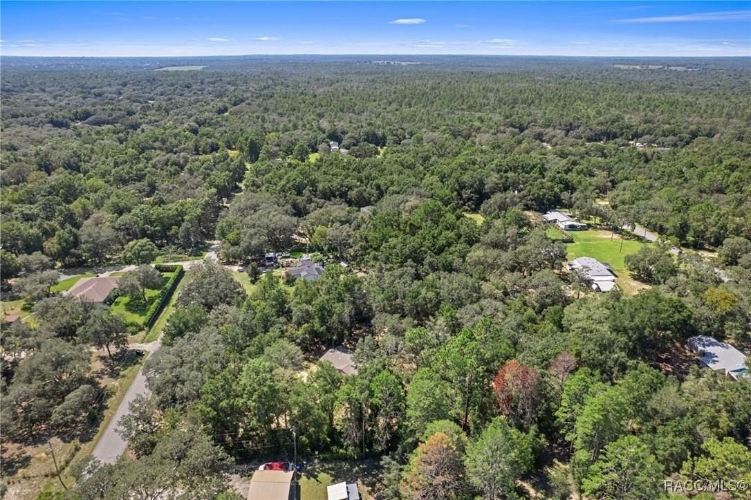 1691 E Sheridan Ln - Photo 7 of 40