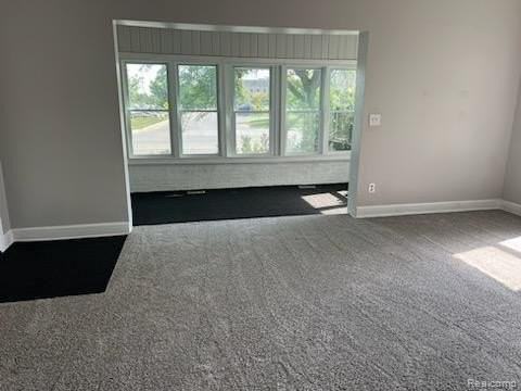 2254 Biddle Ave Unit 1 - Photo 3 of 6