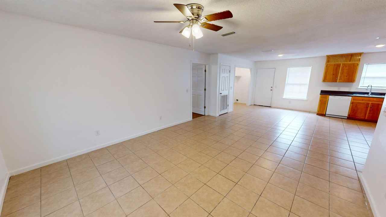 213 Damascus Rd #B - Photo 4 of 25