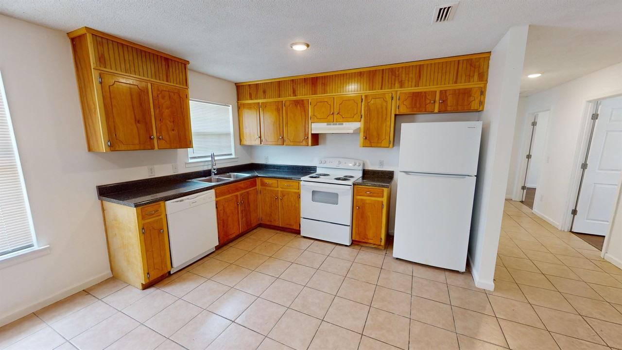 213 Damascus Rd #B - Photo 6 of 25