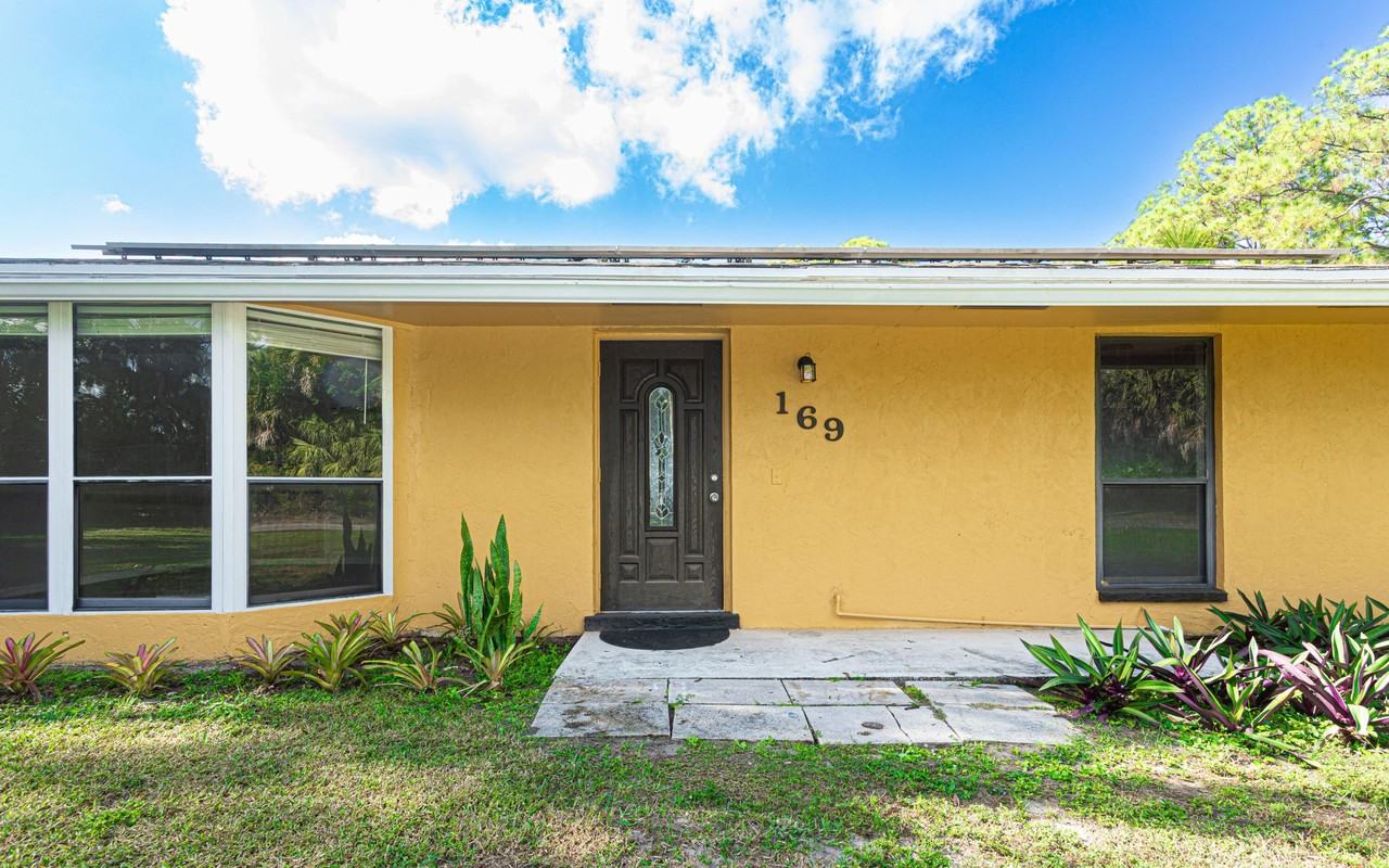 169 Armadillo Way - Photo 6 of 44