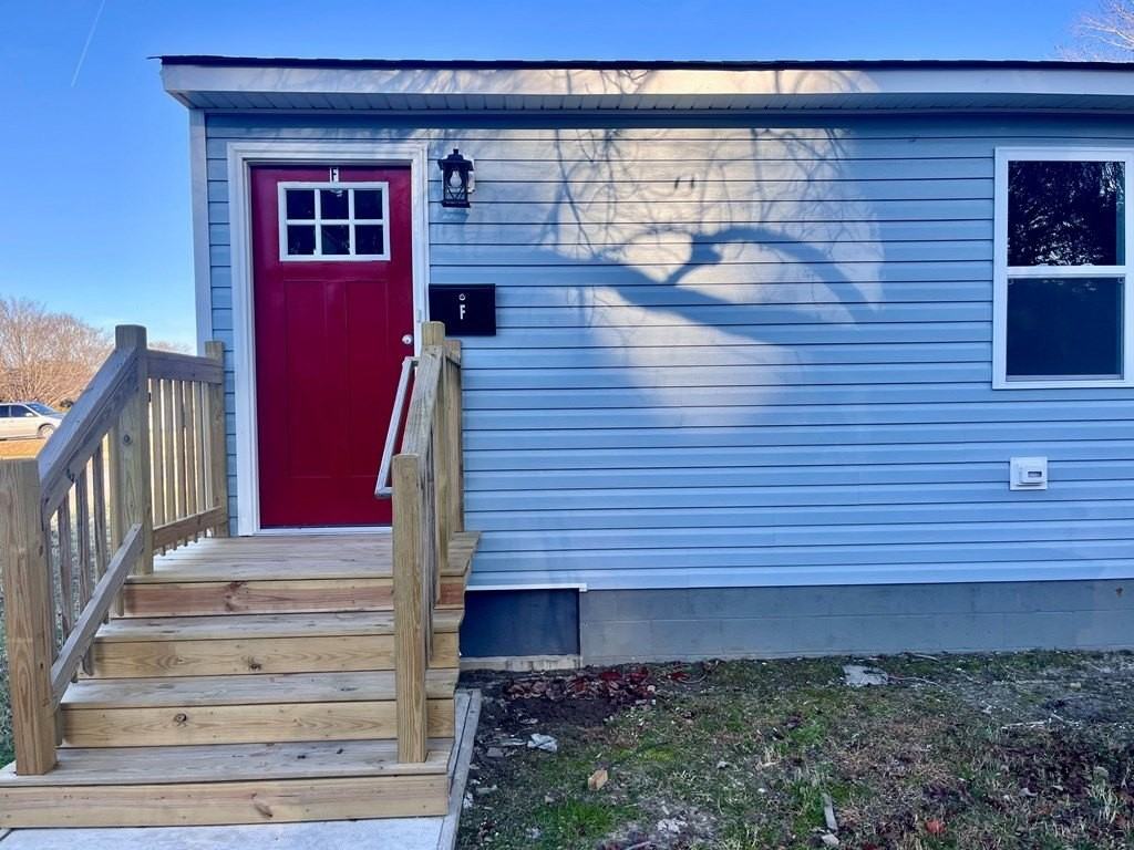 9448 Hospital Ave - Photo 2 of 8