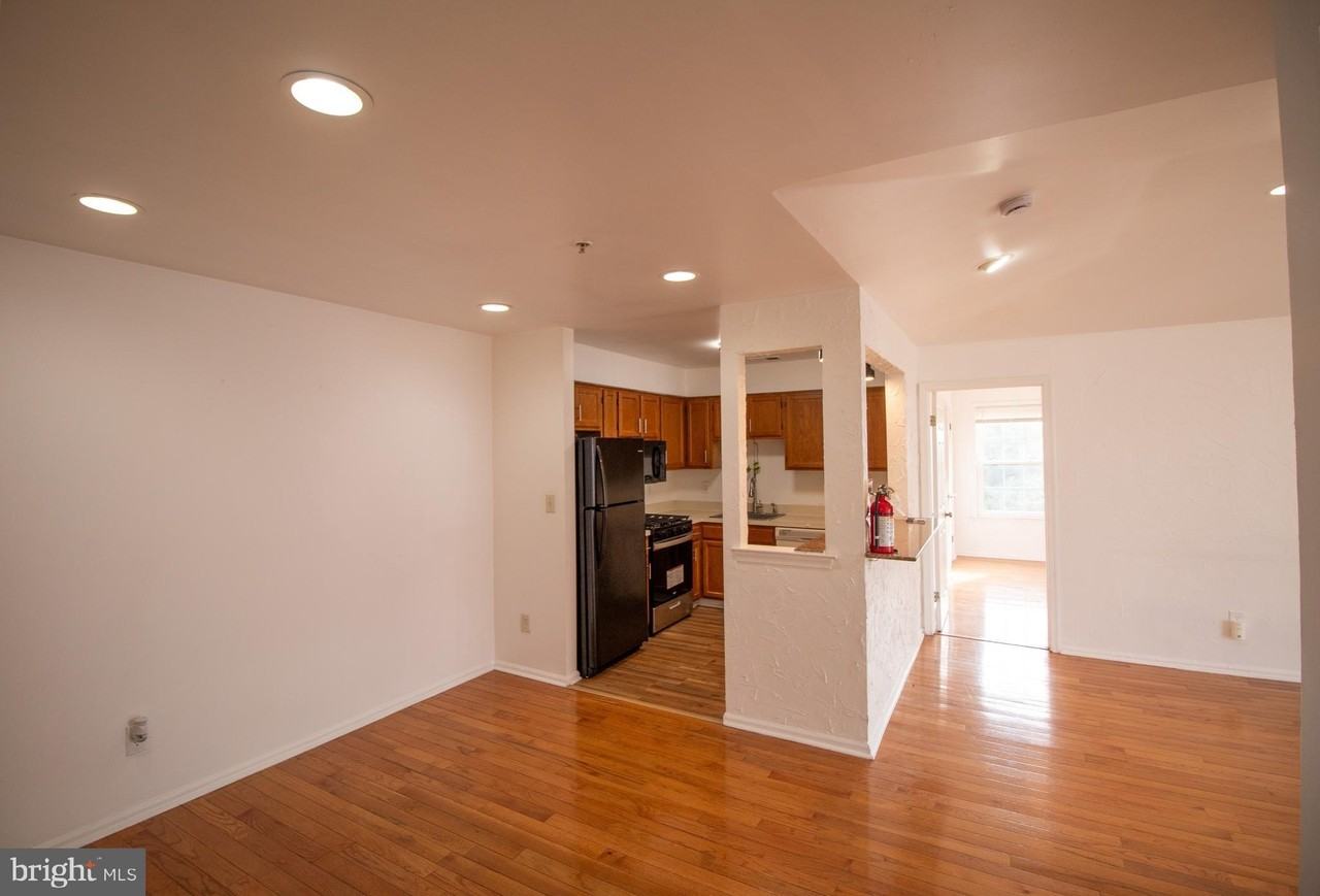 1337 Waterford Dr - Photo 6 of 44