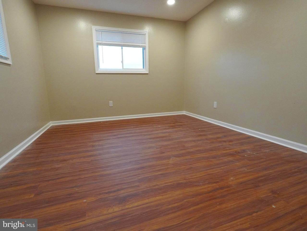 710 N York Rd - Photo 7 of 12