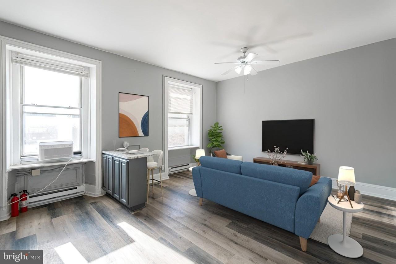 1933 Spring Garden St Apt 3f #3F - Photo 2 of 21