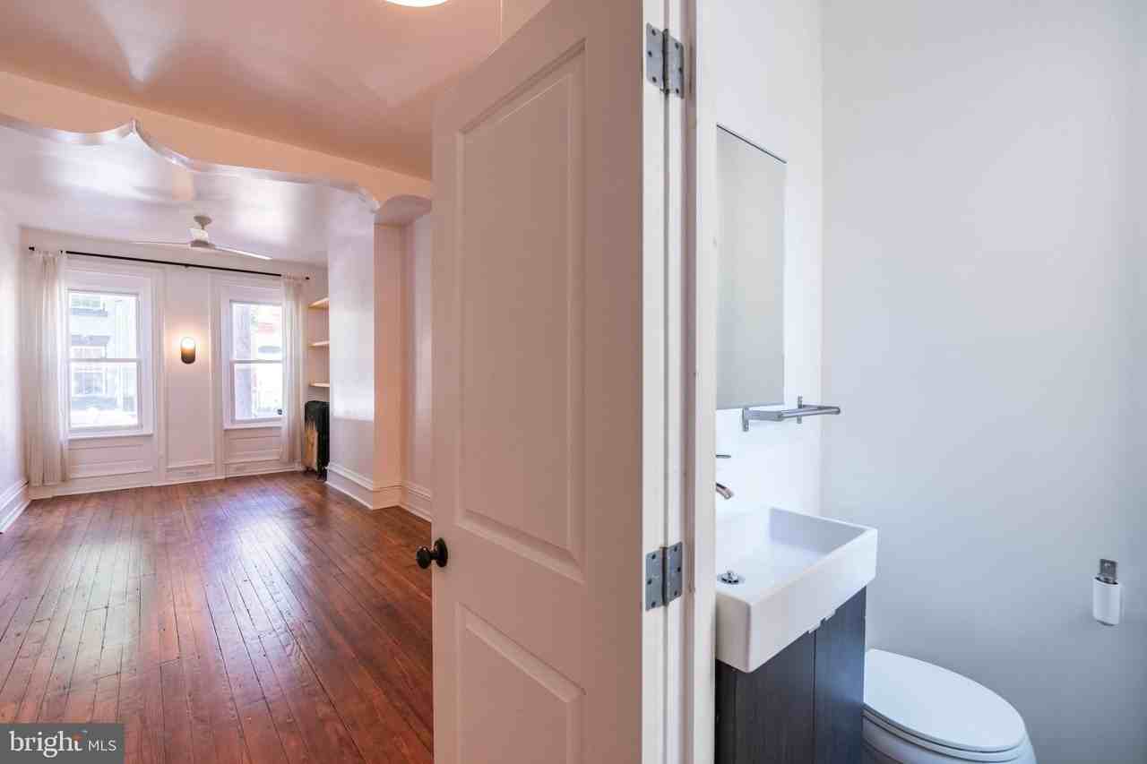 2224 Reed St - Photo 4 of 24