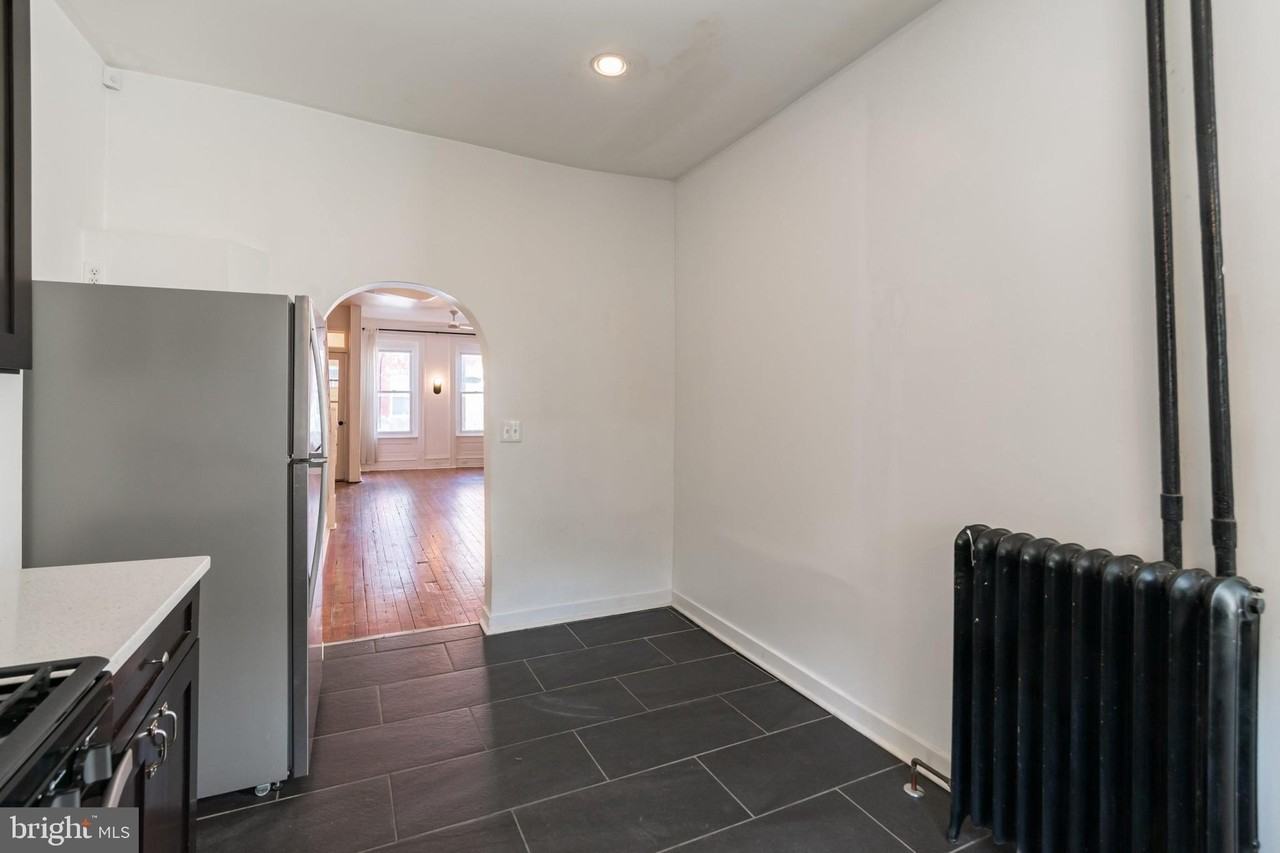 2224 Reed St - Photo 7 of 24